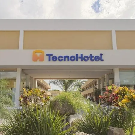 Tecnohotel Itzáes-2