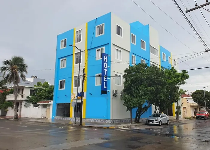 Hotel Jar8 Acuario enfrente al Acuario de Veracruz