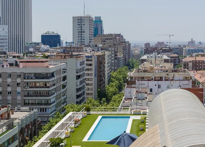 Aparthotel Charming Eurobuilding Skyline Madrid