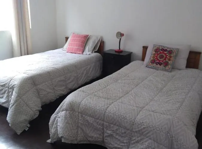 Hotel hostal mancora monjitas 755 Santiago de Chile