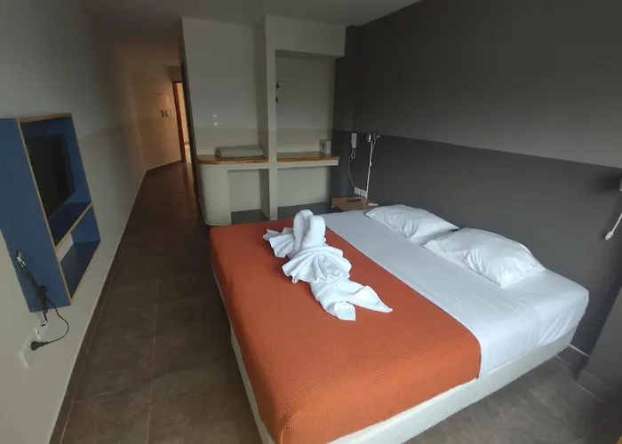 Eco Plaza Hotel Salta