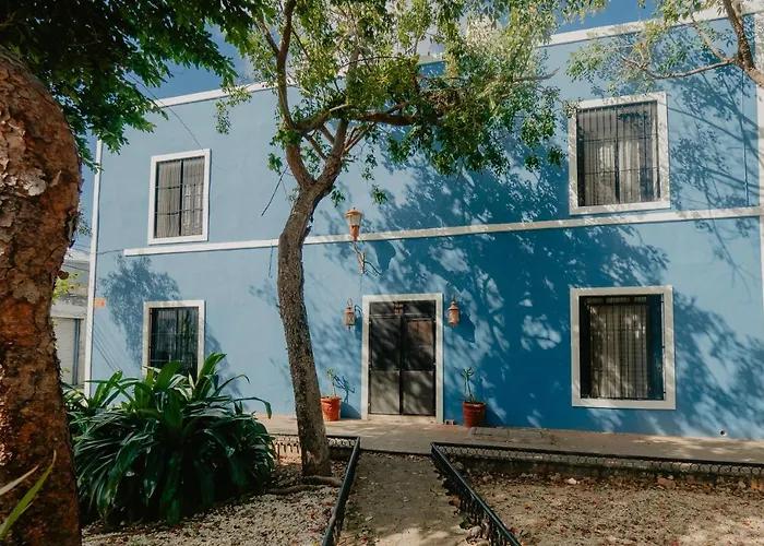 Nido Colibrí - Private Rooms&hostel Dorms in Remate de Paseo Montejo Mérida