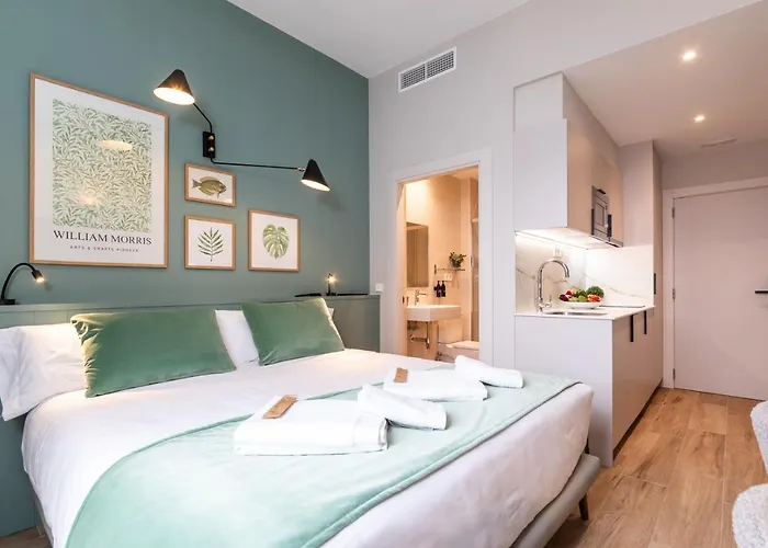 Moontels Mercado de Ruzafa Valencia