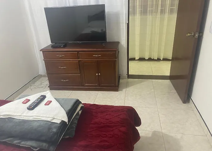 Hospedaje Casa Dorada - Modelia Bogotá