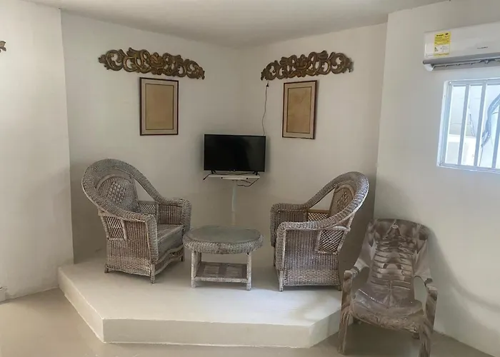 Hostal Playa Tranquila Cartagena