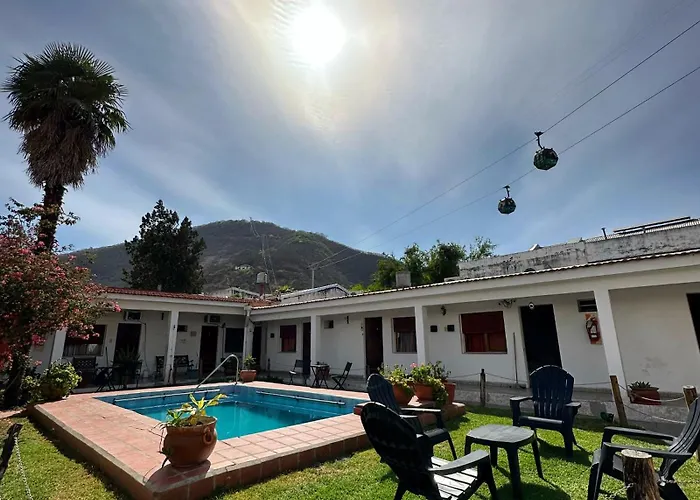 Petit Salta Hotel