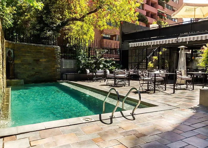 Hotel Wyndham Garden Santiago Kennedy