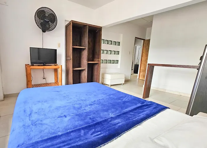 La Mercedes Lite Hostal By Mh Cali