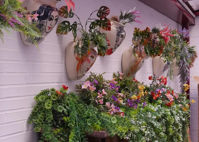 Hostal 4C Cuatro Caminos Madrid