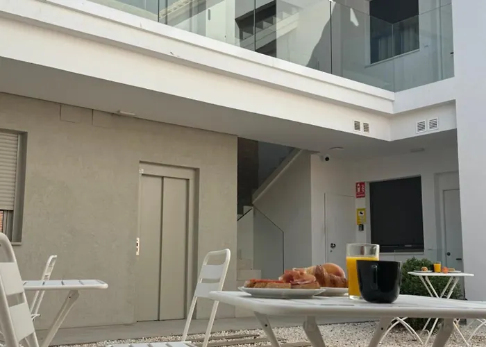 Medina Homes Puente Romano Córdoba