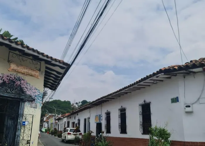 Hostal en San Antonio Casa Maya Cali