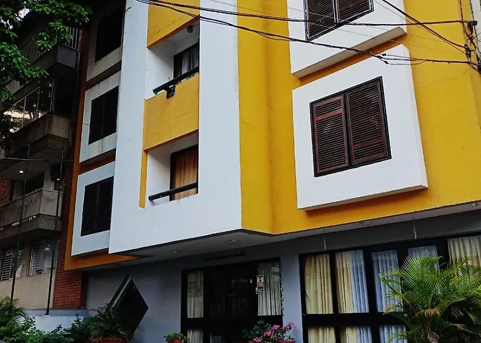 Hotel Edificio Neuchabel Cali