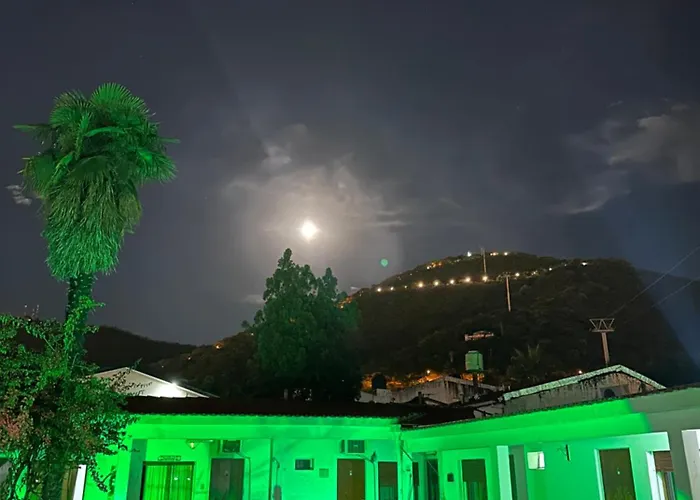 Petit Salta Hotel
