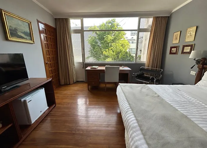 Lindas Suites Eugenio Sue México DF