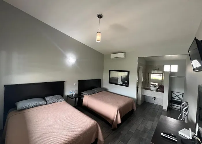 Hotel Luna Park Tijuana