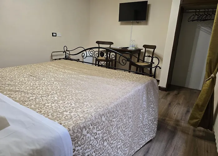 Stay In The Heart Of Pisa At Dietro Al Corso