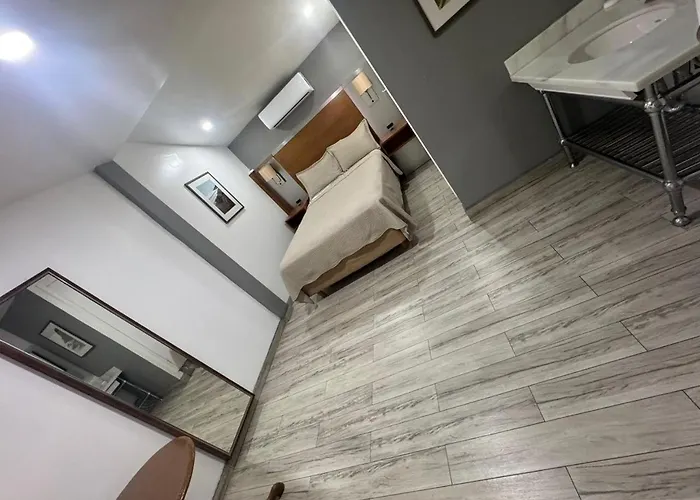 Hotel Colonial Inn Tijuana