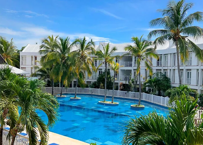 Hotel Blue Cove By On Vacation San Andrés