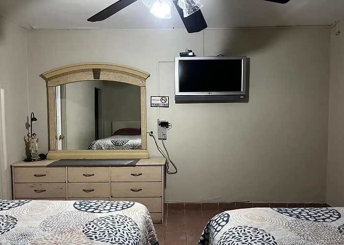 Oyo Hotel Linda Tijuana