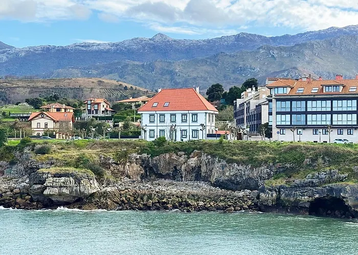 Llanes Suites