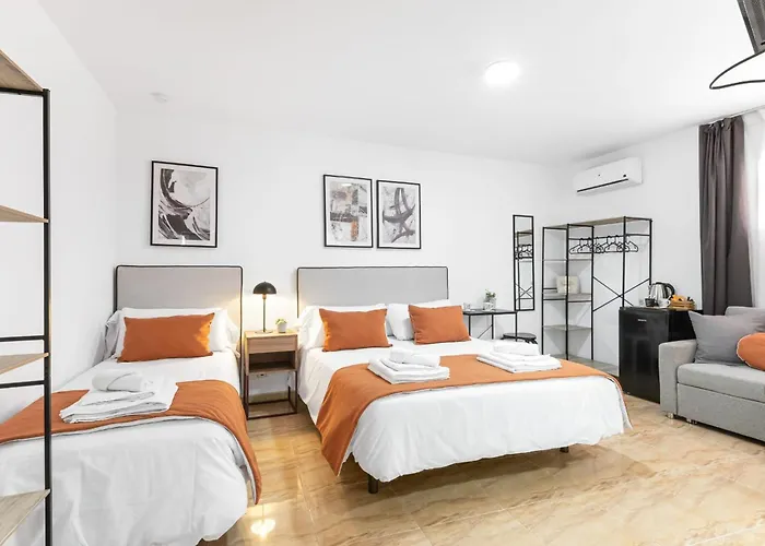 Pensión Plaza América Alicante