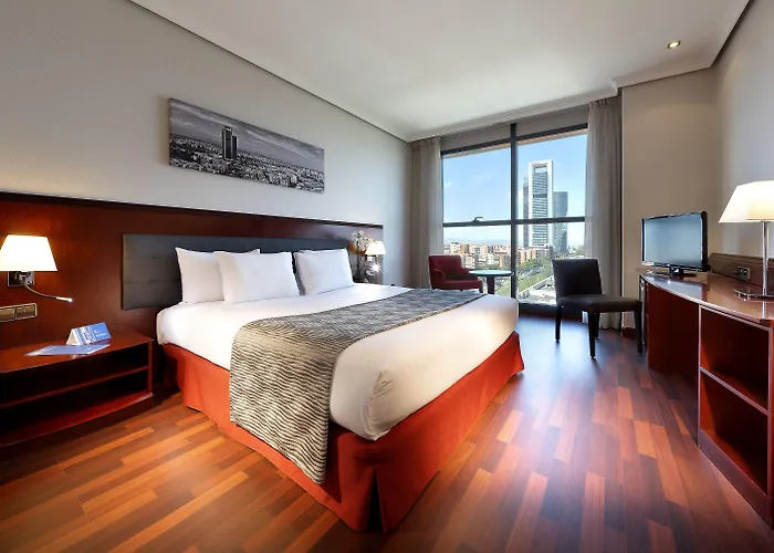 Hotel Crisol Via Castellana Madrid