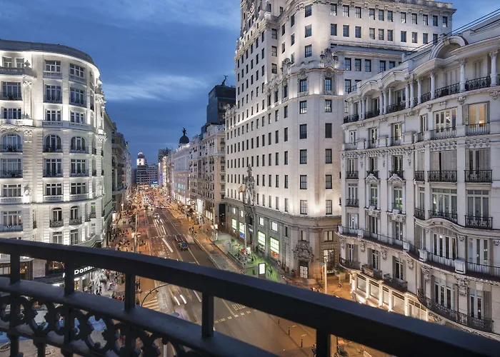 Hotel NH Collection Madrid Gran Vía