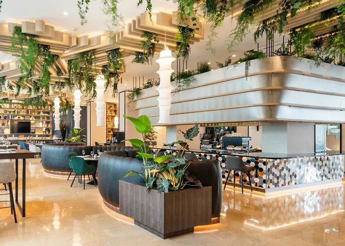 Hotel Ilunion Valencia 4