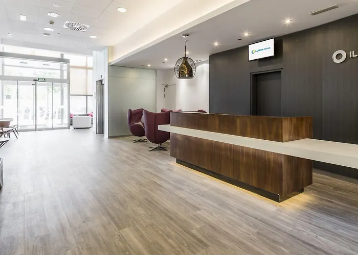 Hotel Ilunion Valencia 3