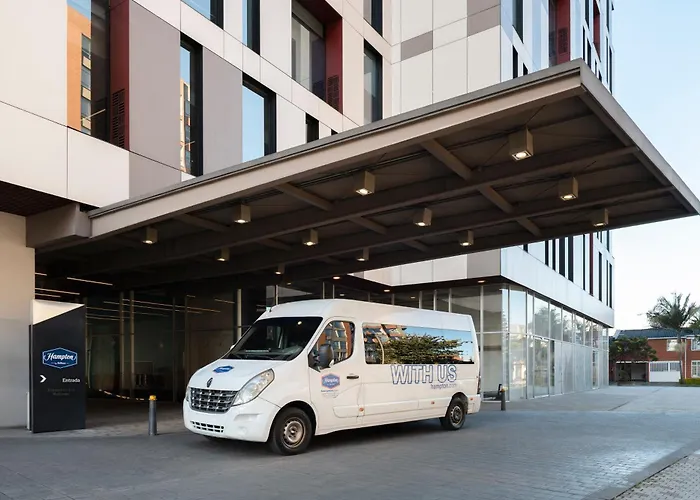 Hotel Hampton By Hilton Bogota Airport