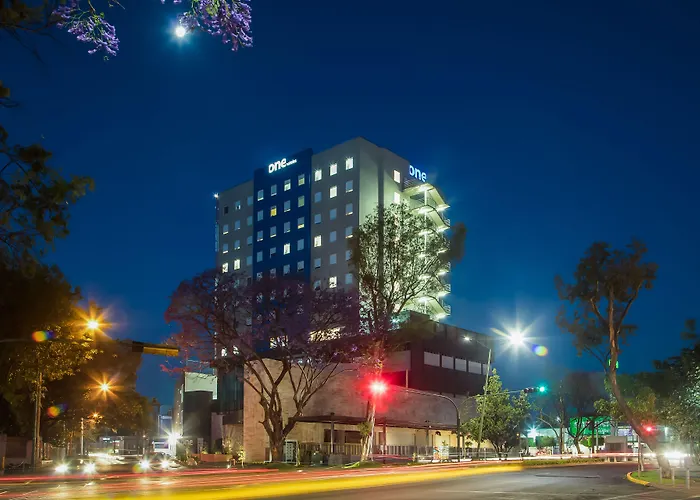 Hotel One Guadalajara Expo