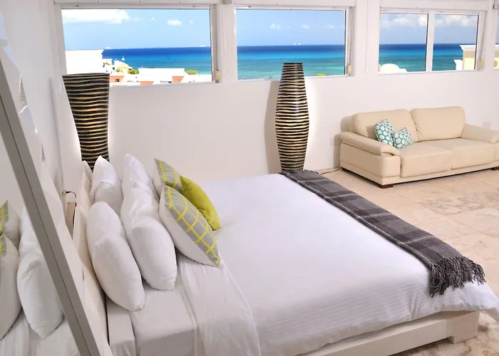 Magia Beachside Condo Playa del Carmen