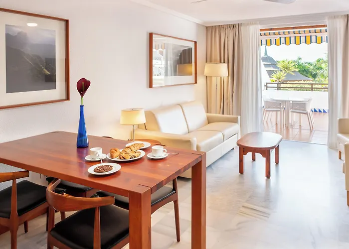 Aparthotel Parque Santiago III Playa de las Américas