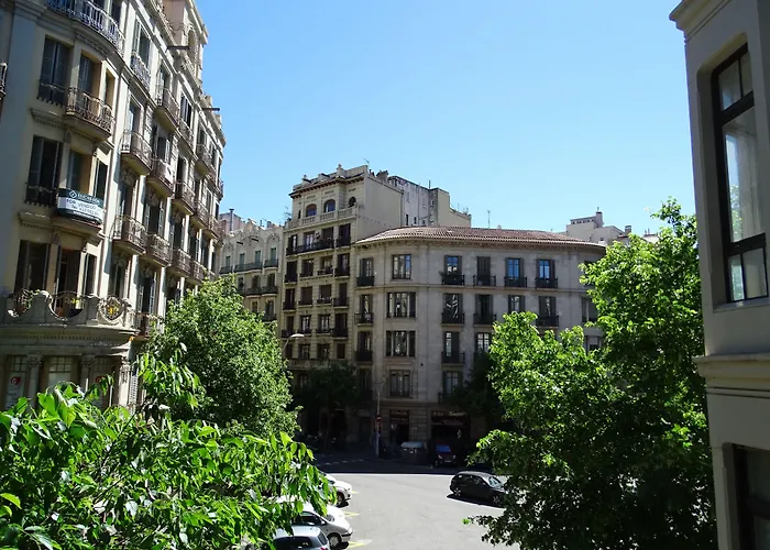 Coimpact Coliving - Hostel Barcelona