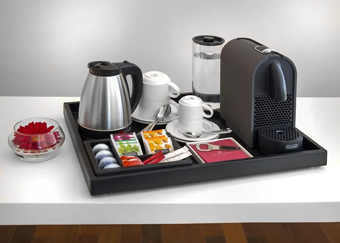 Hotel NH Collection Santiago Casacostanera