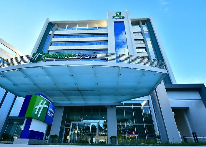 Holiday Inn Express - Asuncion Aviadores, an IHG Hotel