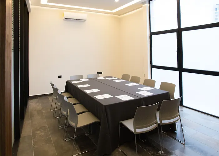 Hotel Gumont Guadalajara López Mateos - Minerva