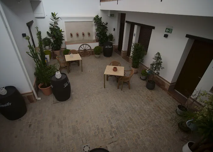 Hostal Santa Habitaciones Aldea del Rocío