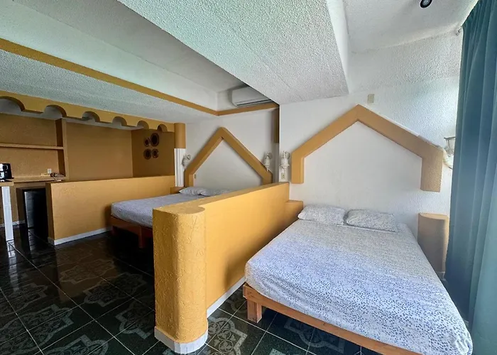 Suites Omega Torres Gemelas Acapulco