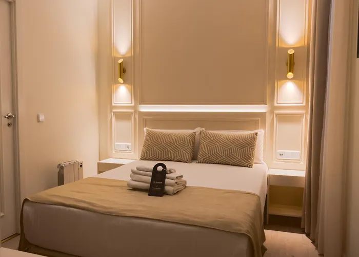 Hotel Le Petit Palü-Fuencarral Madrid