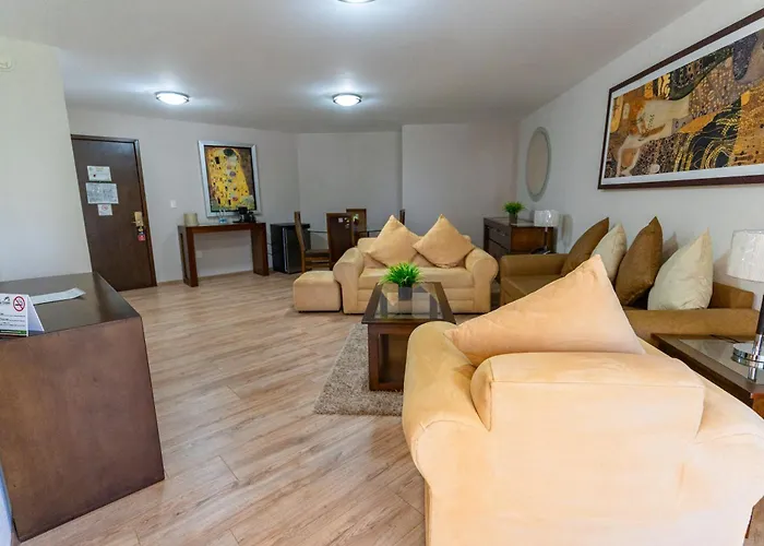 Hotel Las Trojes Aguascalientes