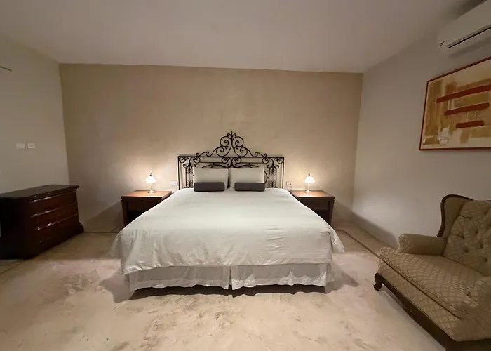 Art 64 Guest House - Adults Only Mérida