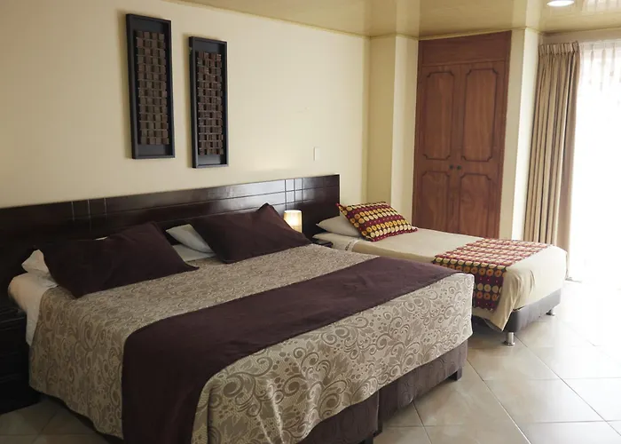 Hoteles Bogotá Inn Santa Bárbara Usaquén