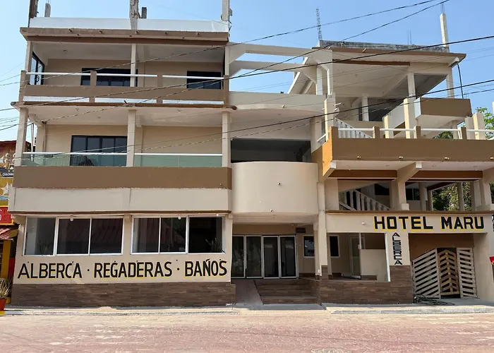 Hotel Maru Pool & Events Playa Chachalacas