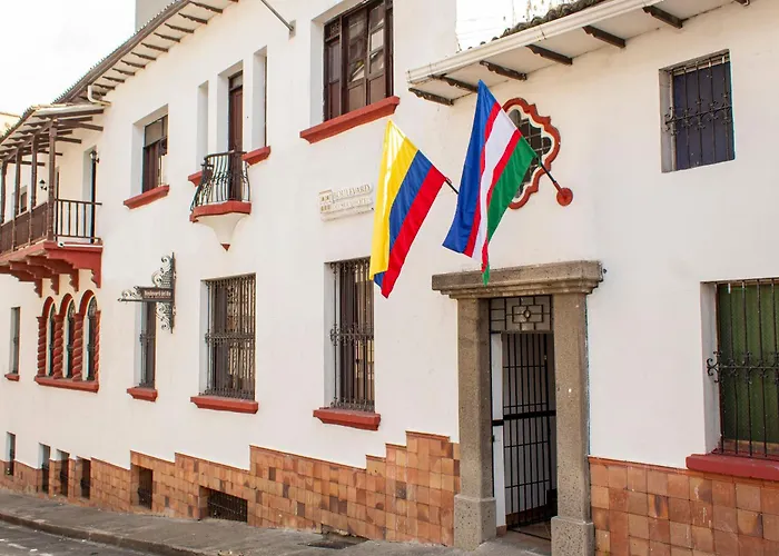 Hotel Boulevard del Río Cali