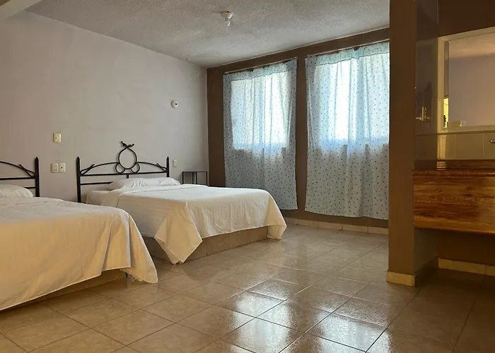 Hotel El Pacifico Morelia
