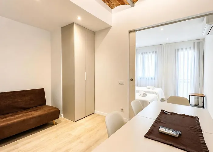 BcnStop Sagrada Familia Barcelona