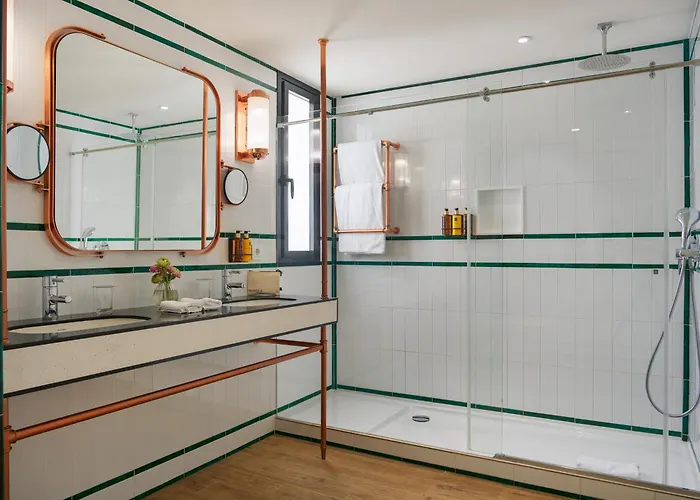 Hotel H10 Cubik 4* Sup Barcelona