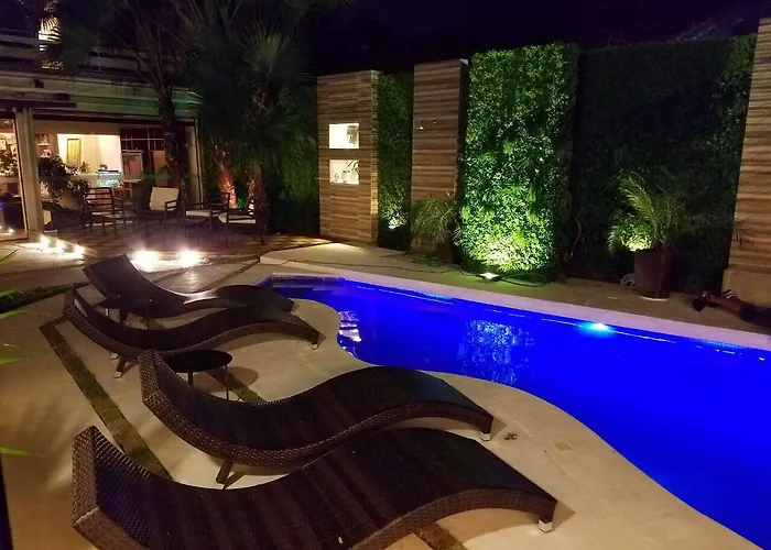 Los Alpes Villa Morra Asunción