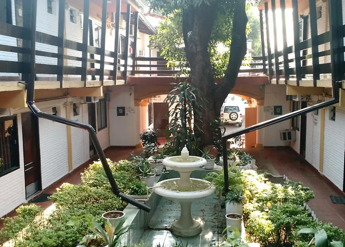 Residencia Leones de Castilla Asunción